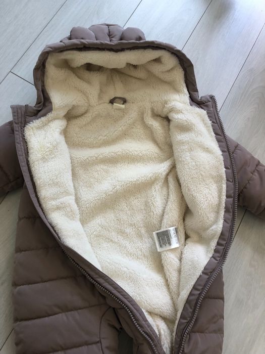 Детски якета и космонафт H&M