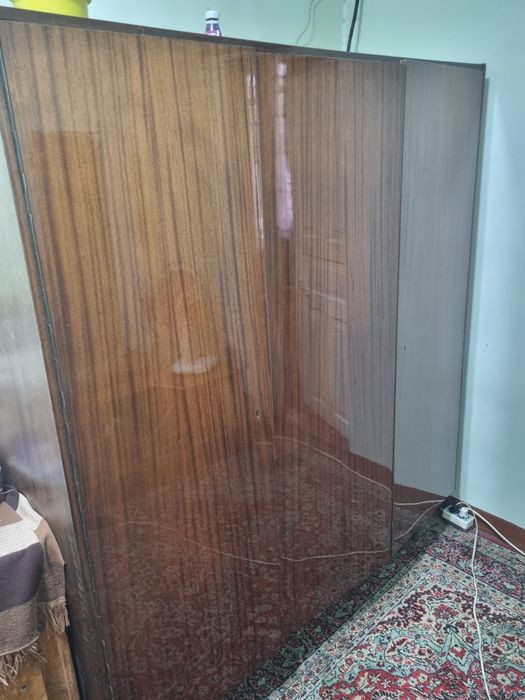 Срочно продаётся мебель б/у