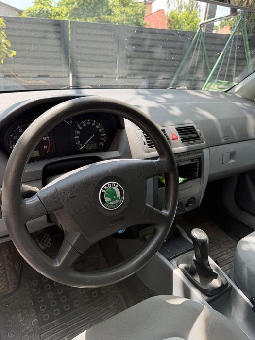 Skoda fabia 198.000km reali