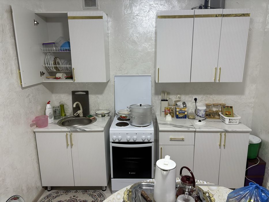 продается кухонный гарнитур