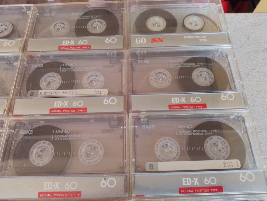 Casete audio Raks, imprimate cu muzica buna.
