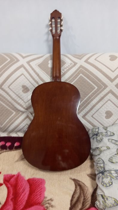 Классическая гитара Yamaha c40