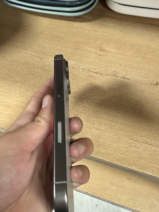 Iphone 16 pro идеальным состояный