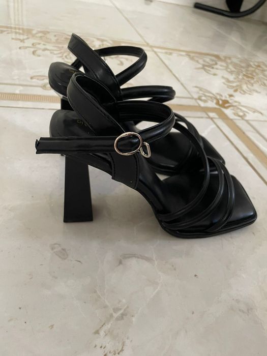 Продаются туфельки