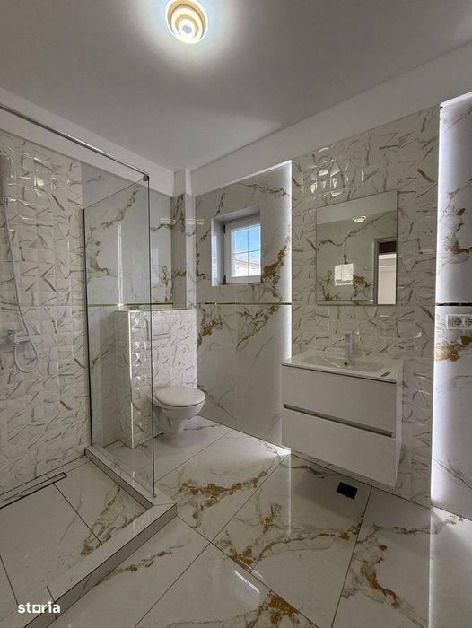 Casă individuală de vânzare – 4 camere, 120 mp, teren 250 mp