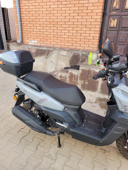 Продается в идеальном состоянии , пробег 500 км