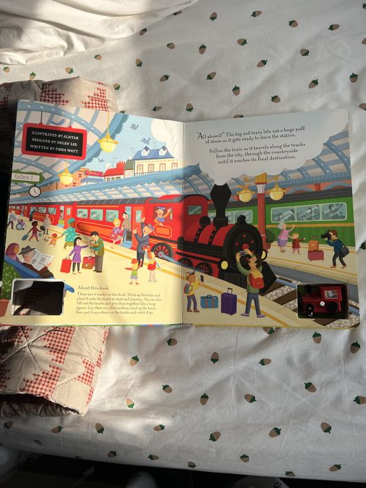 Carte usborne wind-up train