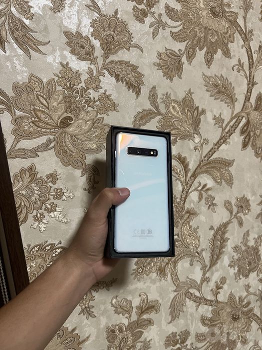 Samsung s 10 + garant