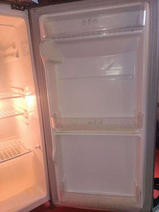 Холодильник холодильник