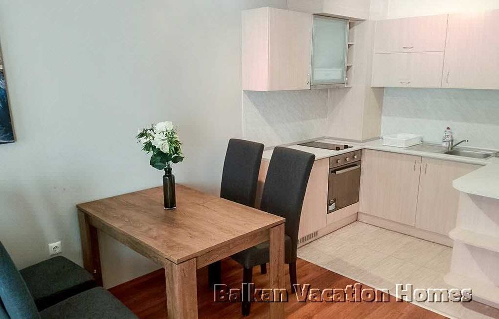 Апартамент на брега на морето в Бяла - на 50 м от морето!