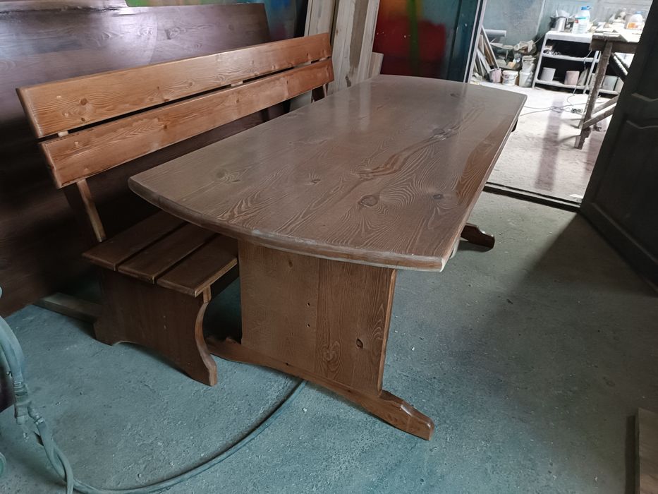 Столы с лавочками