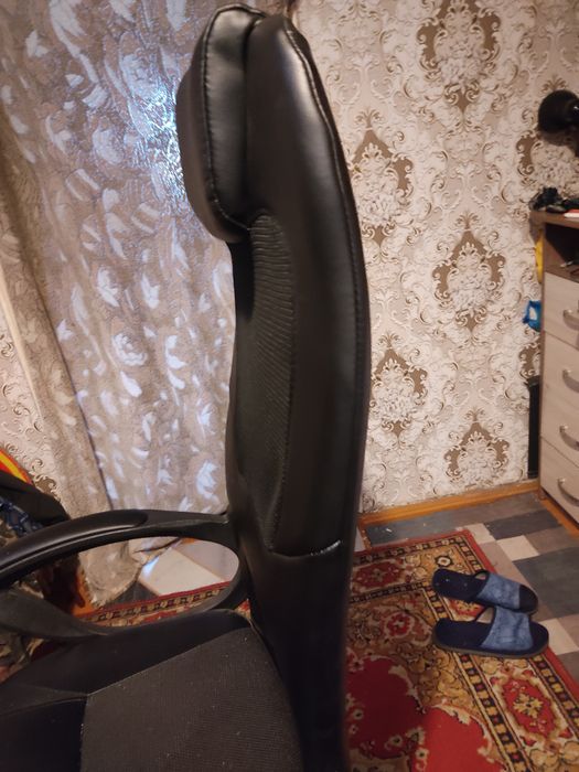 Игровое кресло чёрное