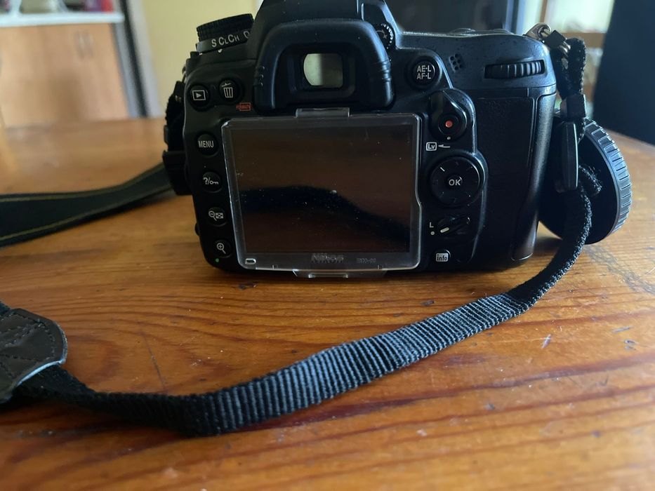 Продавам тяло Nikon 7000D
