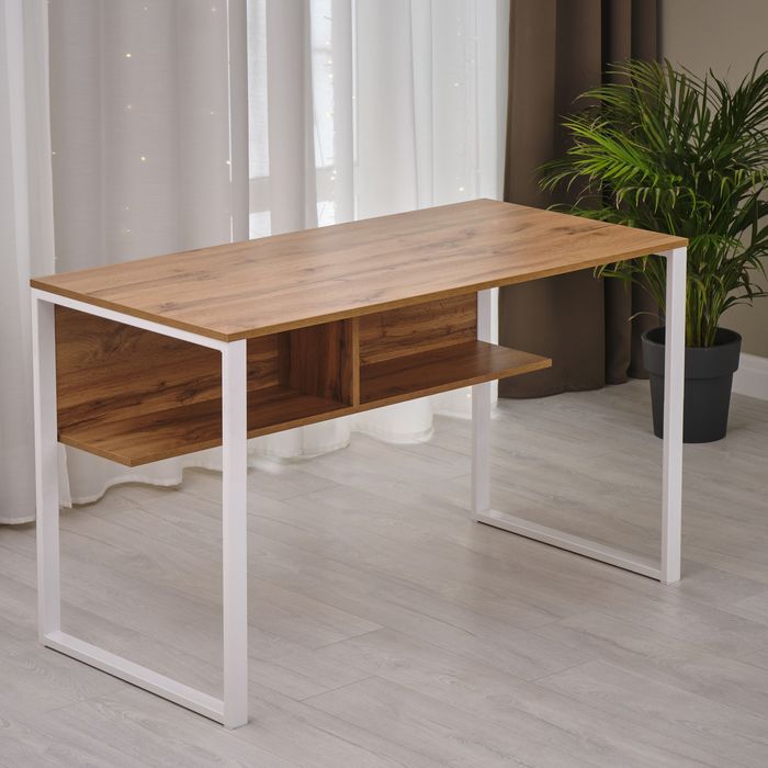 Компьютерный письменный стол