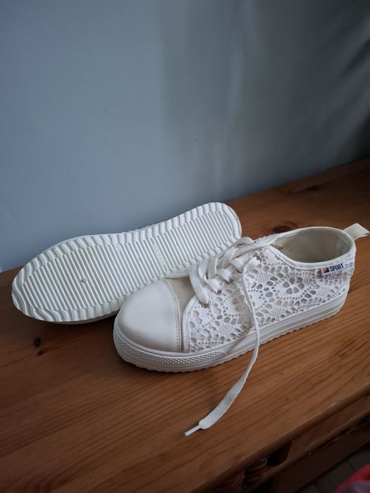 Pantofi sport marimea 41