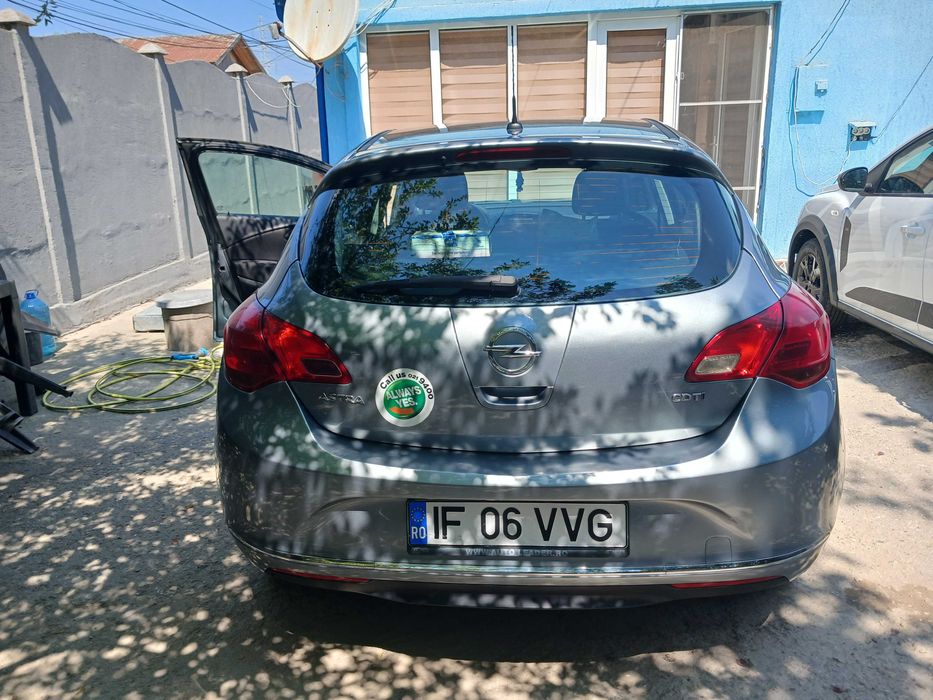 OPEL Astra 2014 — imagine 4