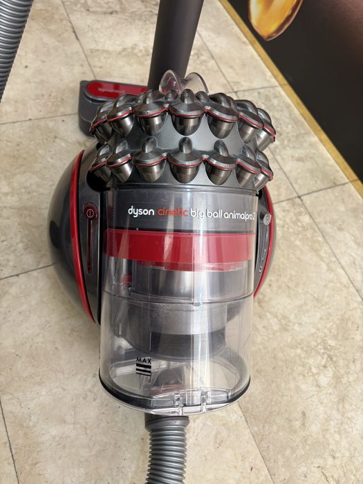 Пылесос Dyson Cinetic Big Ball