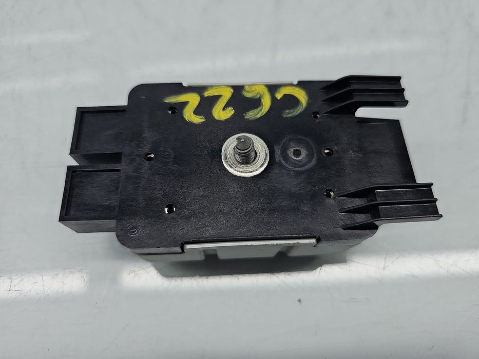 Amplificator antena Volkswagen Golf 7 (5G) [Fabr 2014-prezent] 5Q00355