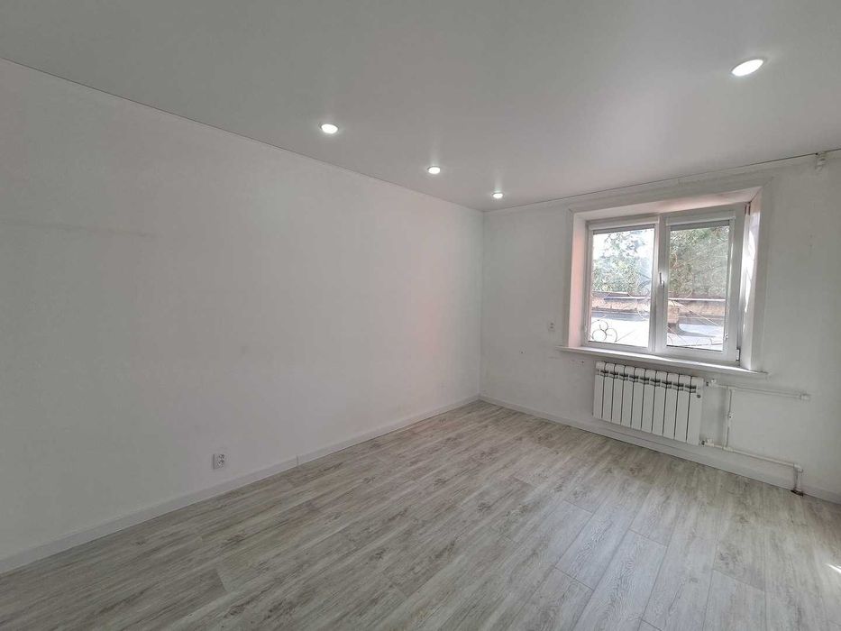 Продам 3 ком кв центре