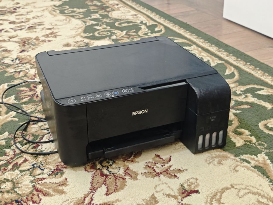 Epson L3150 очень хорошее состояние