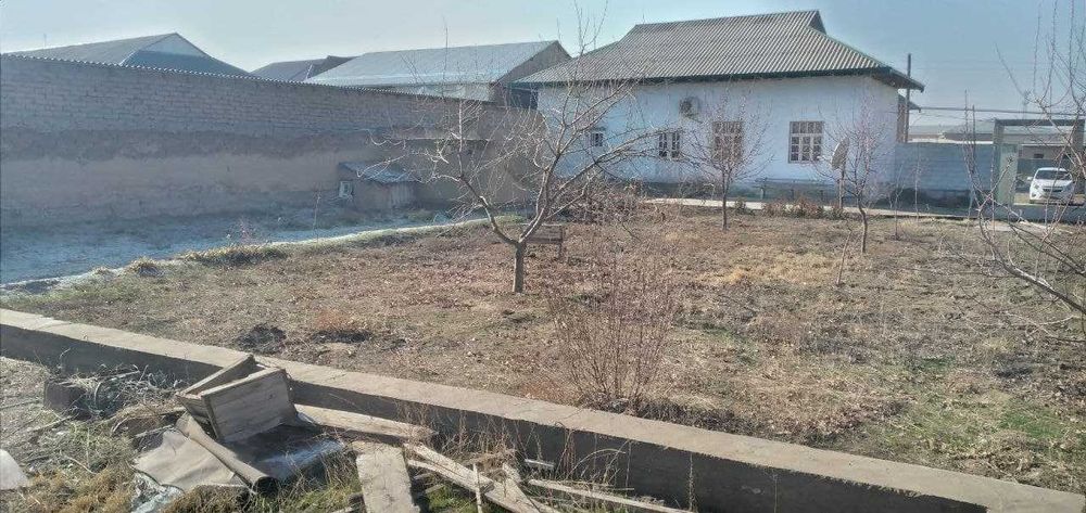 Уй жой ховли  сотилади