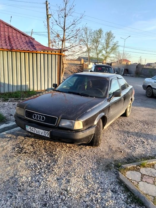 Продаю Ауди80 Б4