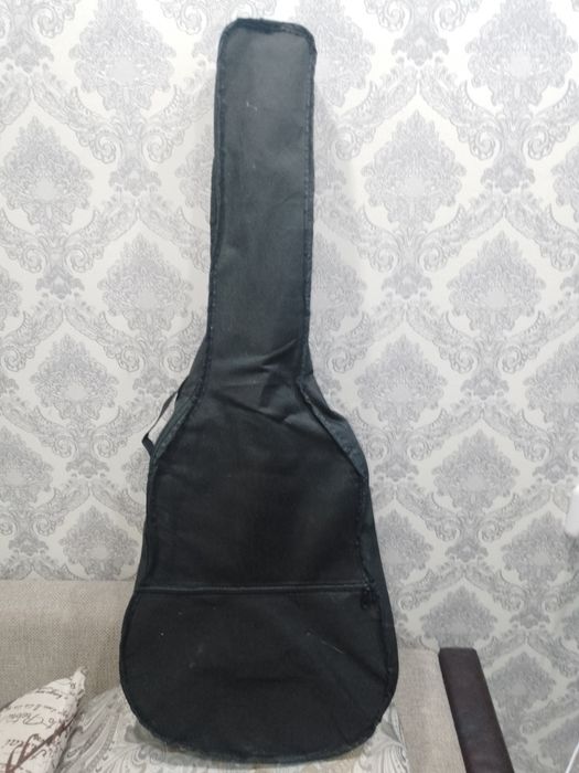 Гитара акустическая