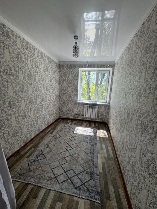 Продам 2х комнутную квартиру
