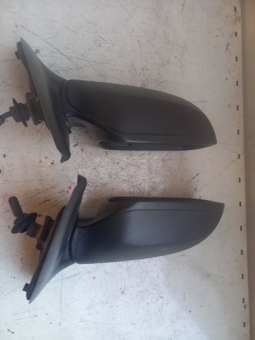 Огледала Mazda 2