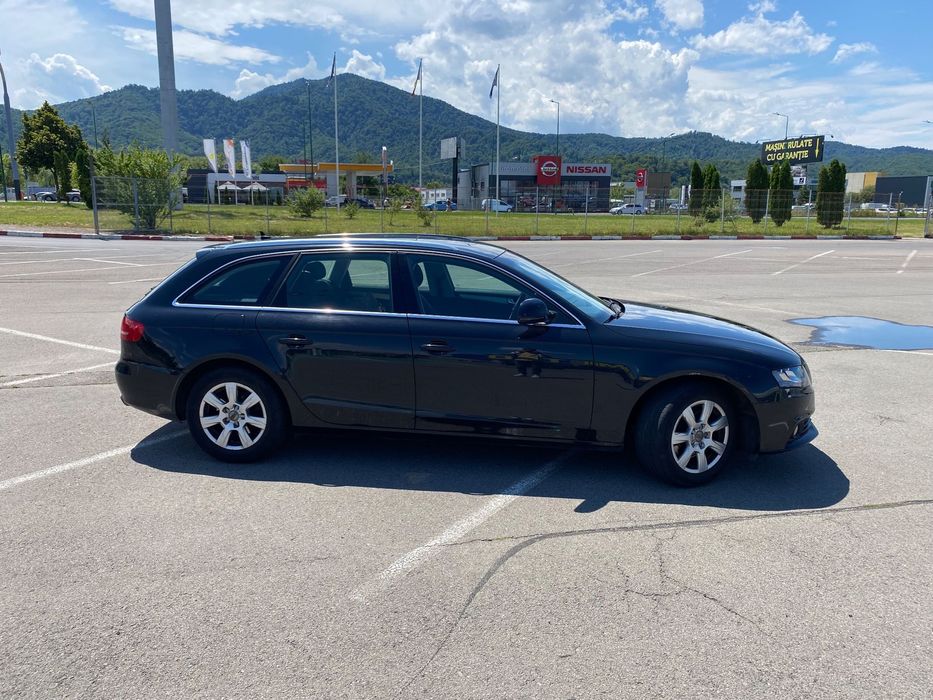 Audi A4 Limuzina AUDI A4 B8 Avant (8K5) 2.0 TFSI benzina 180 cai