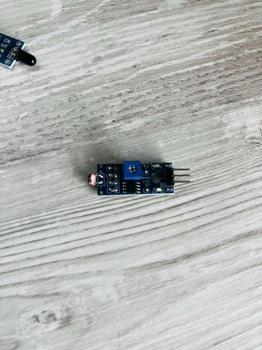 Kit senzori + mini pompa de apa – MQ-2, flacără, DHT11, LDR LM393, buzzer, 2× MOSFET, display 16x2