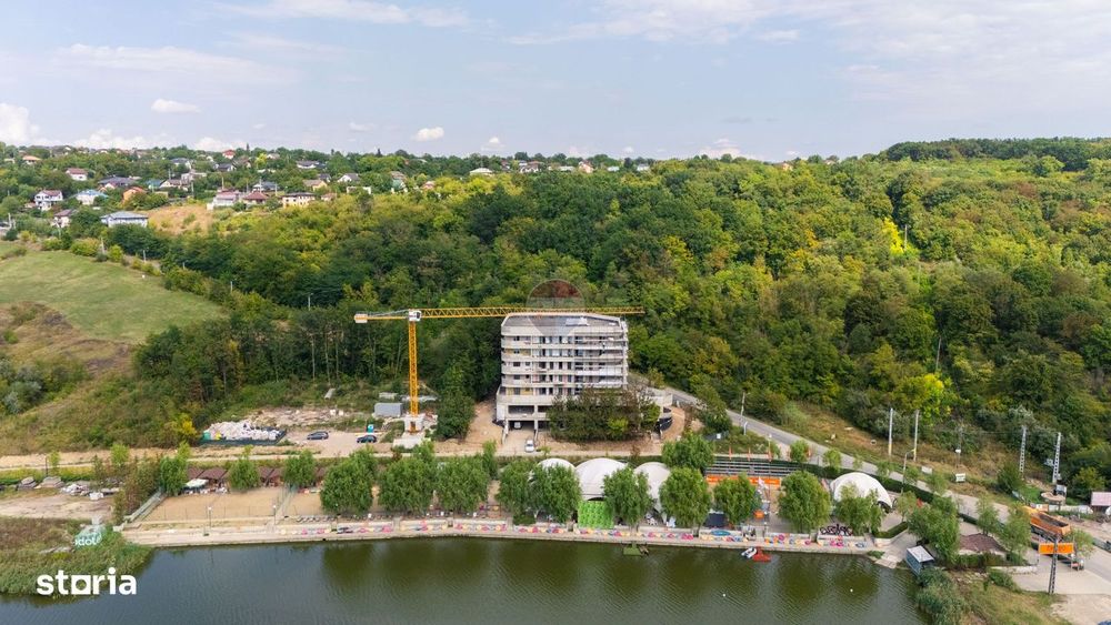 Investiție Unică: Teren de Vânzare 11.330mp pe Lacul Aroneanu - Iași