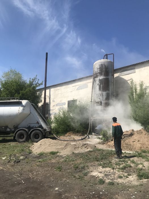 Продаю силос и бочку