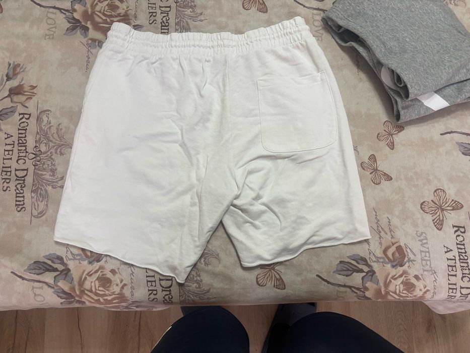 Къси панталони  бели H&M