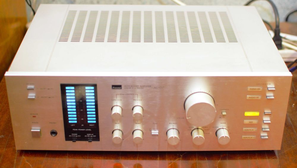 Усилитель интегральный Sansui AU-D7