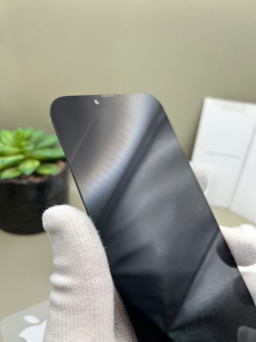 100% ОРИГИНАЛЕН дисплей за iPhone 13 PRO MAX, състояние 9/10!