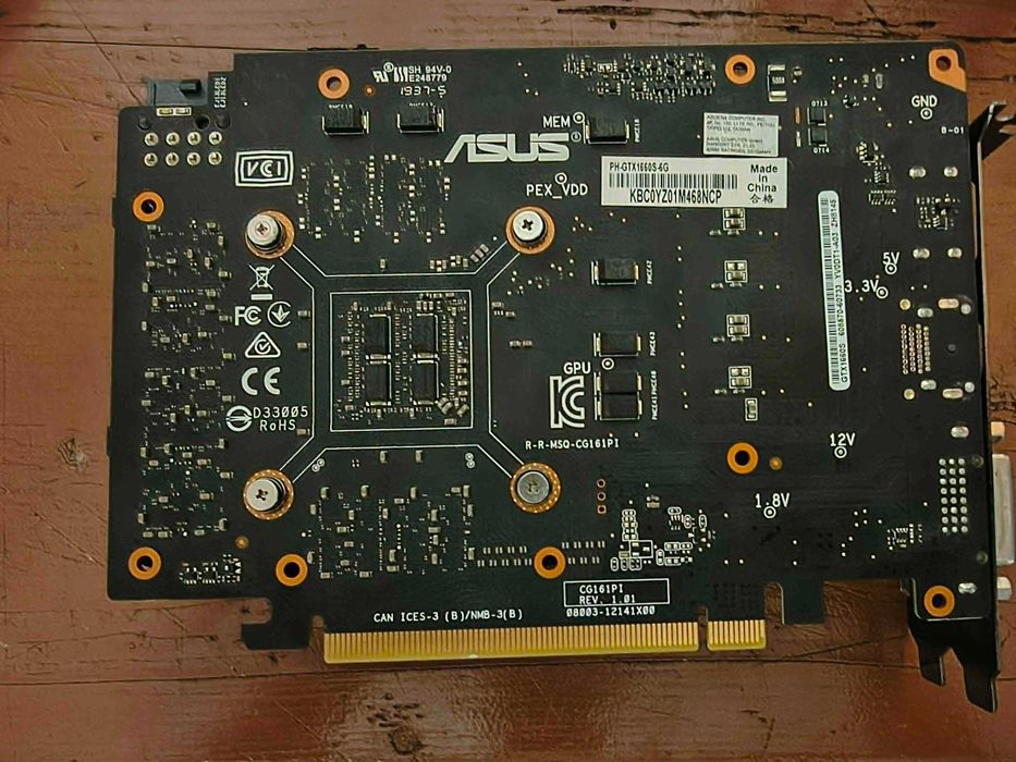 Vand placa video dedicata pentru gaming!