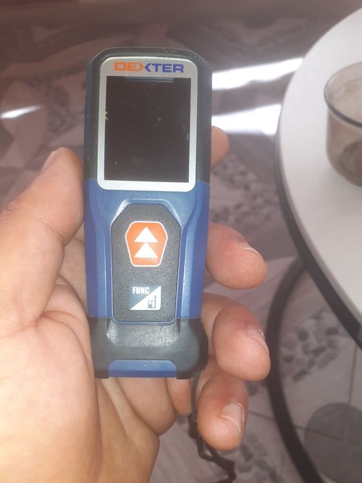 Vând clampmetru digital și testar.Telemetru digital dexter