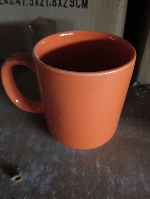 Căni diferite  culori noi