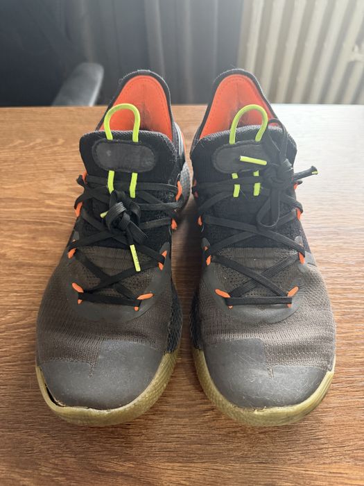 Under Armour Curry 6 Adidasi nr 40.5