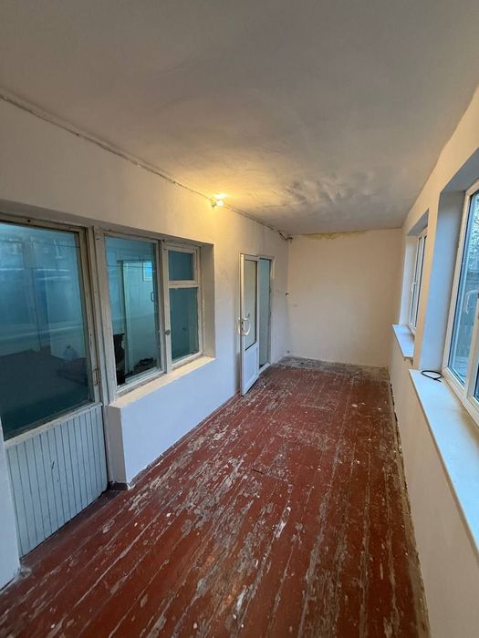 Срочно продаю 2 комнатную квартиру яшнабадском жаркурганская дёшево