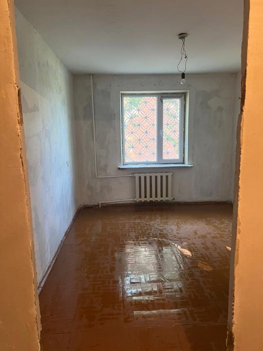 Продается двухкомнатная квартира.