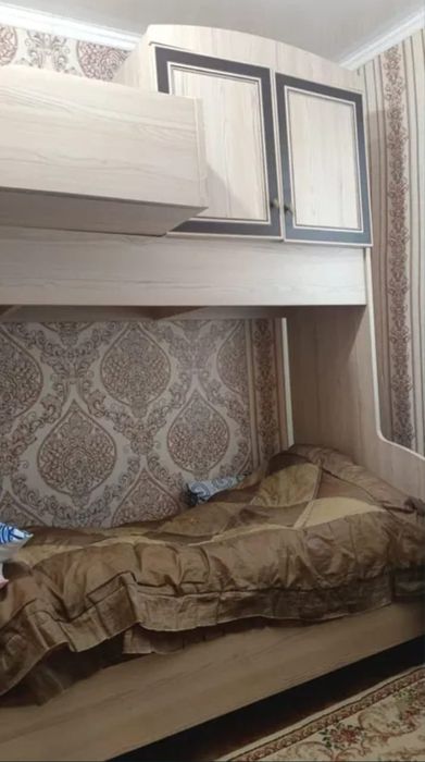 Двухъярусная кровать