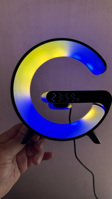 Лампа с аларма, безжично зарядно, карта памет, WiFi, музика