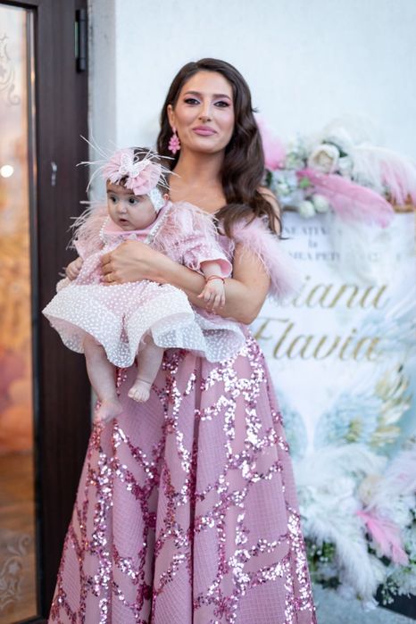 Rochie midi elegantă