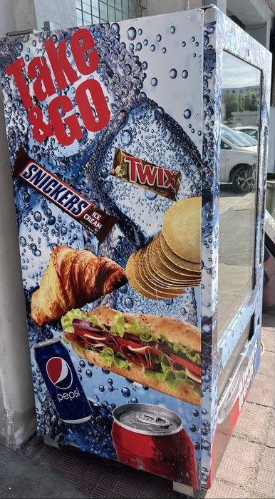Automat vending WURLITZER BL645K