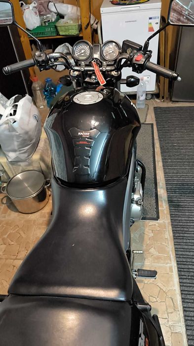 Honda CBF N 600 an fabricatie 2010 sau schimb cu maxi scuter dupa 2018