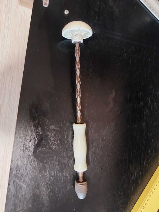 Ръчен шлосерски инструмент