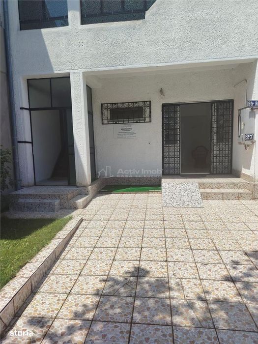 Etaj + Mansarda de vanzare | Targoviste - Zona Inspectoratului Scolar