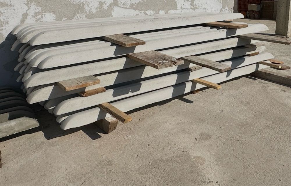 Suporti pentru pomi si vita